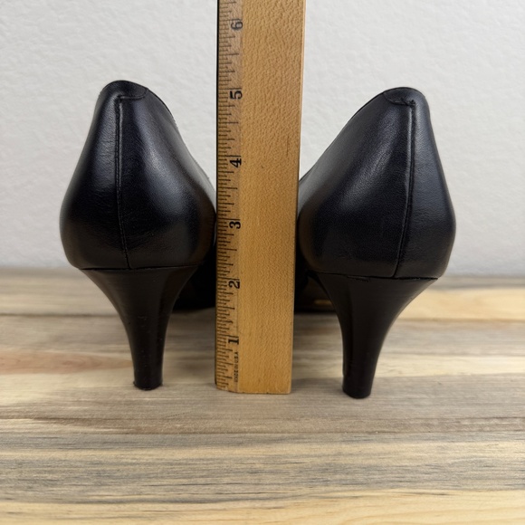 Cole Haan Nike Air Collab Black Leather Pump Kitten Heel Square Toe Size 8AA - Picture 6 of 13